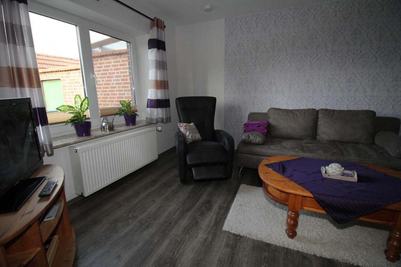 Ferienwohnung Im Gulfhof, 65269 Moormerland Exteriör bild