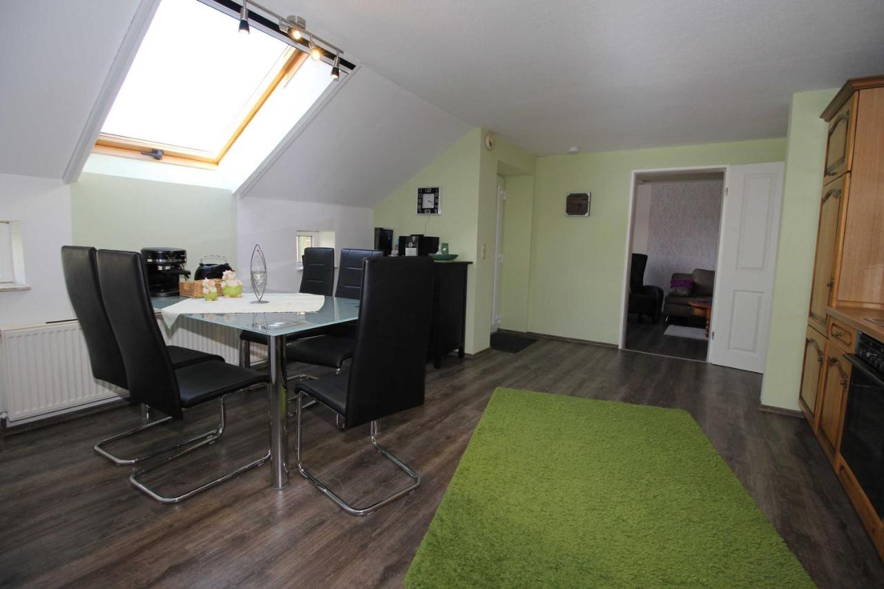 Ferienwohnung Im Gulfhof, 65269 Moormerland Exteriör bild